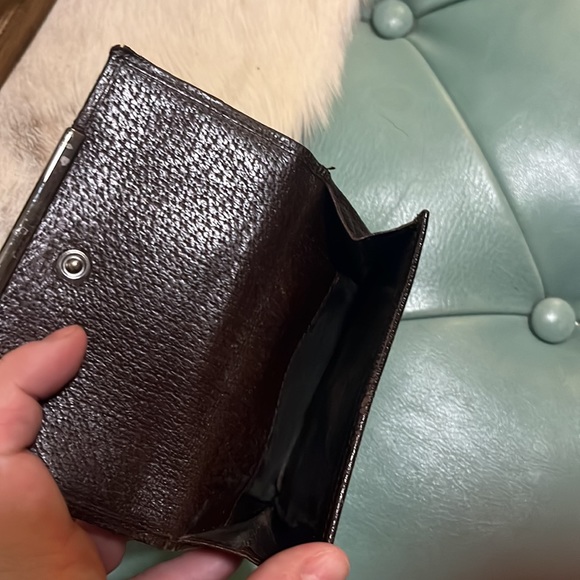 SOLD. Vintage Gucci Monogram Wallet - Picture 4 of 7
